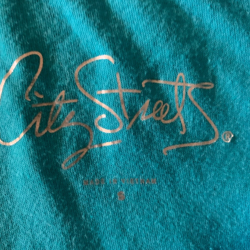 City Streets muscle shirt - Picture 3 of 3